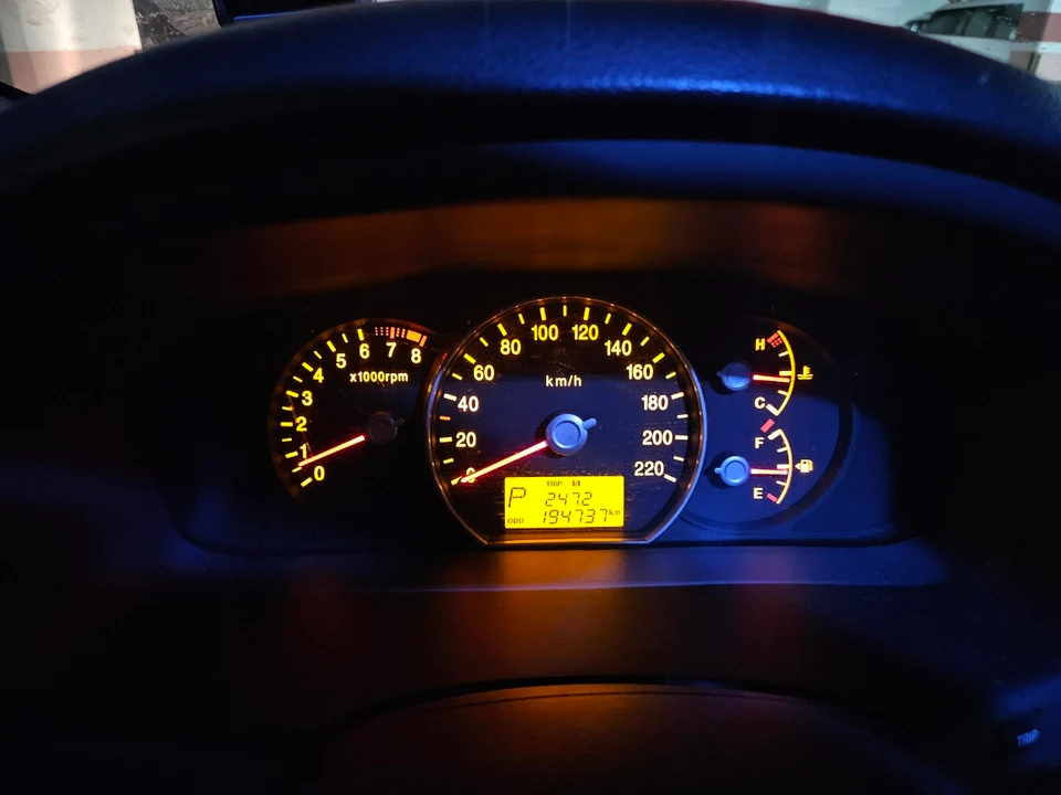 카렌스 2.0 (LPG) 차량 사진 8