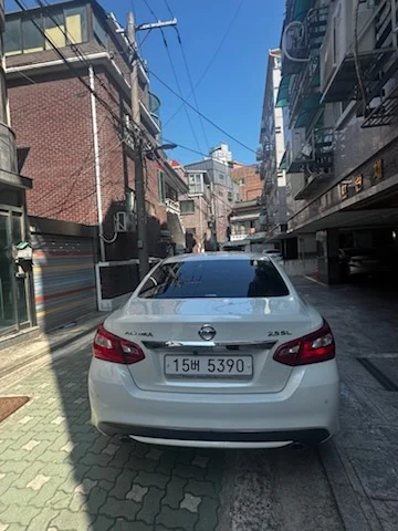 닛산 알티마 2.5 SL Smart (2016년 변경모델) 차량 사진 3