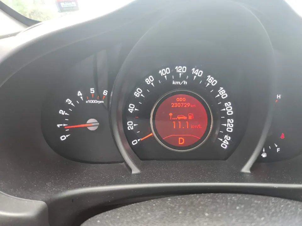스포티지R(2WD) 차량 사진 7