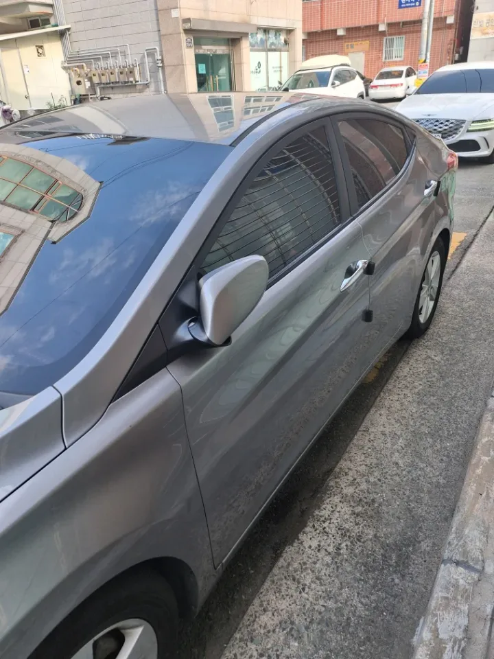 아반떼1.6GDi(MD) 차량 사진 2