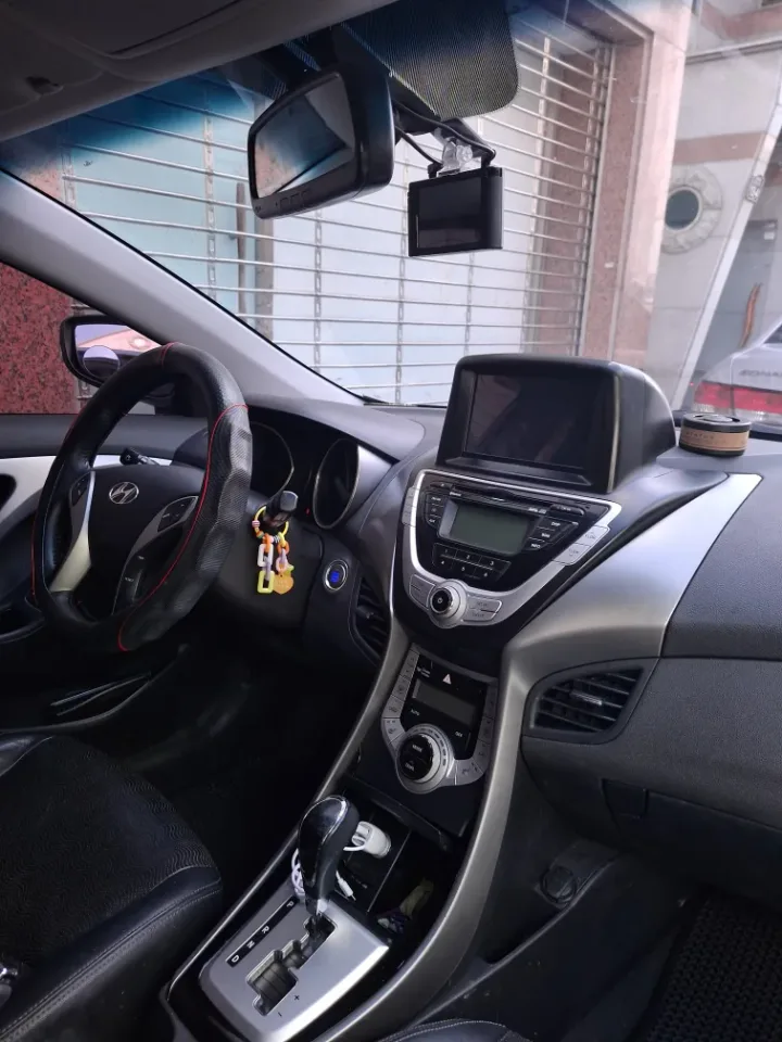아반떼1.6GDi(MD) 차량 사진 17