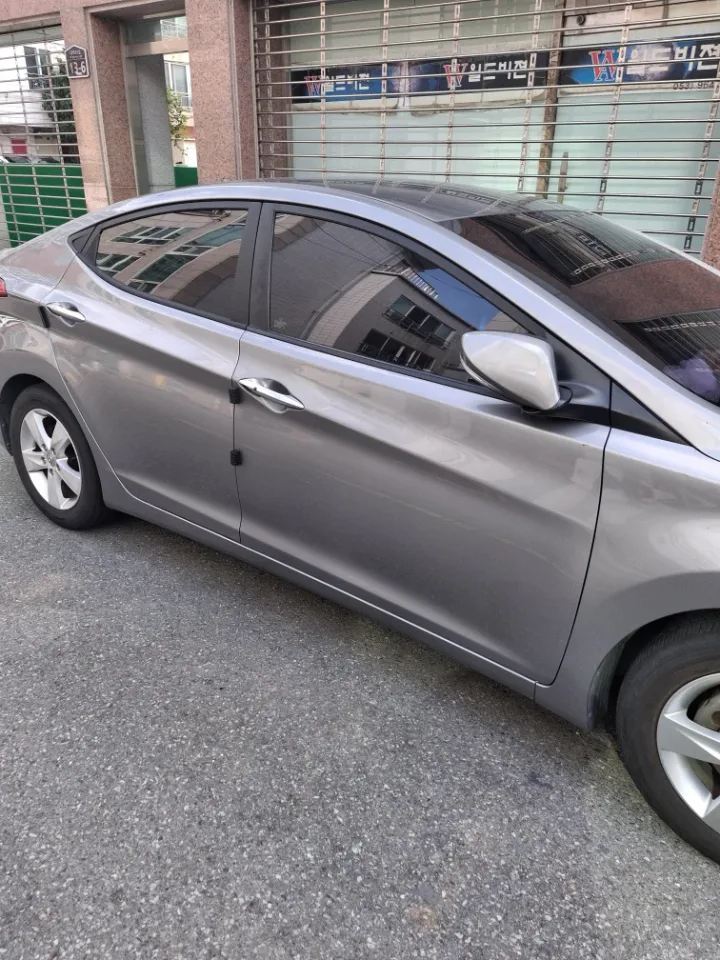 아반떼1.6GDi(MD) 차량 사진 4