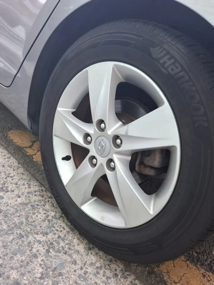 아반떼1.6GDi(MD) 차량 사진 9
