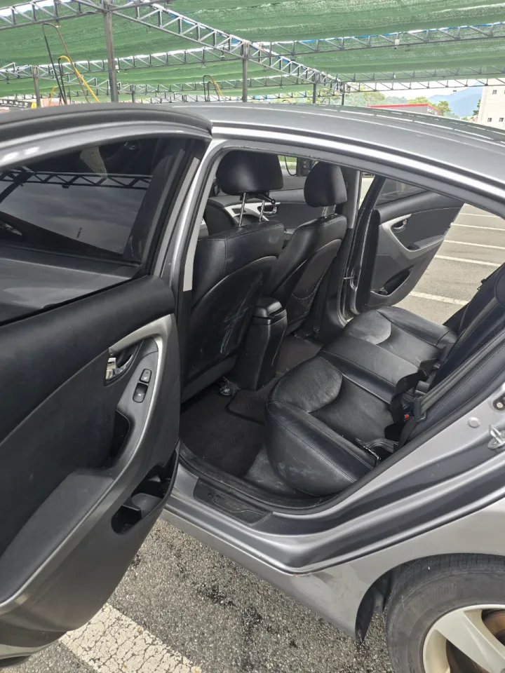 아반떼1.6GDi(MD) 차량 사진 10