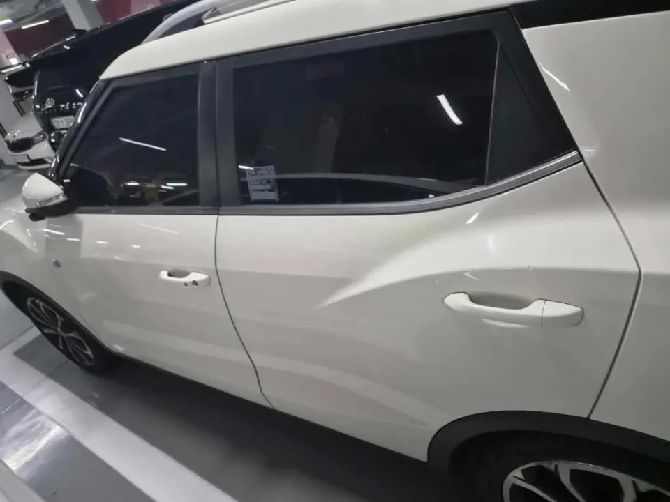 티볼리 에어 1.6(2WD) 대표 사진