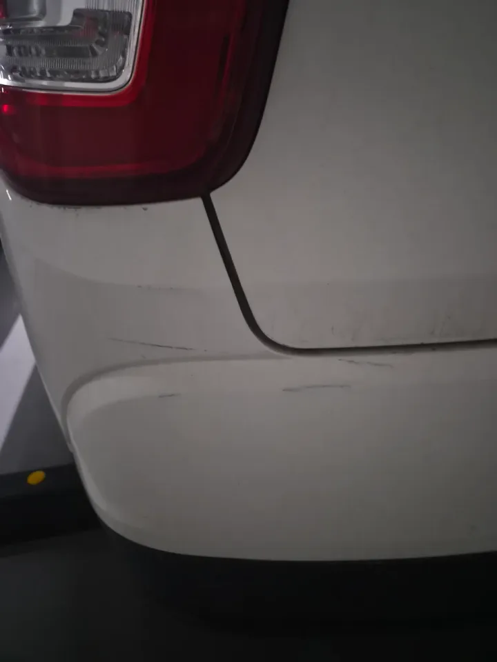 티볼리 에어 1.6(2WD) 차량 사진 4