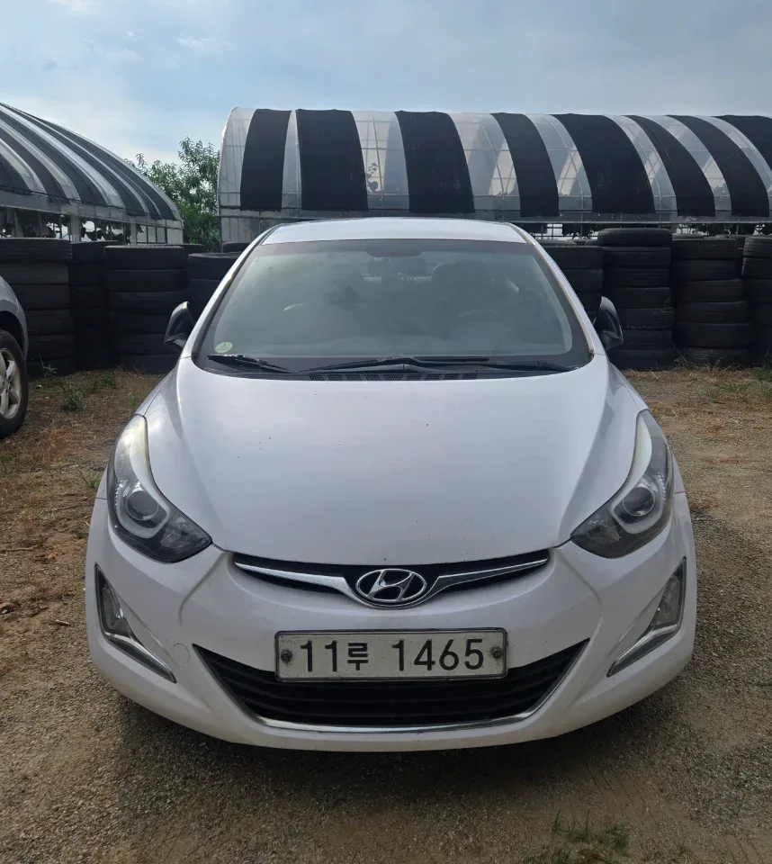 더 뉴 아반떼1.6VGT 차량 사진 2