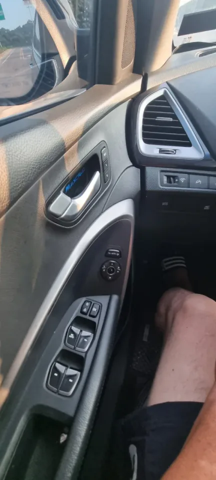 맥스크루즈(2WD) 차량 사진 4