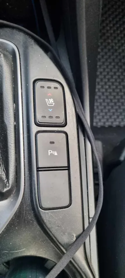 맥스크루즈(2WD) 차량 사진 5