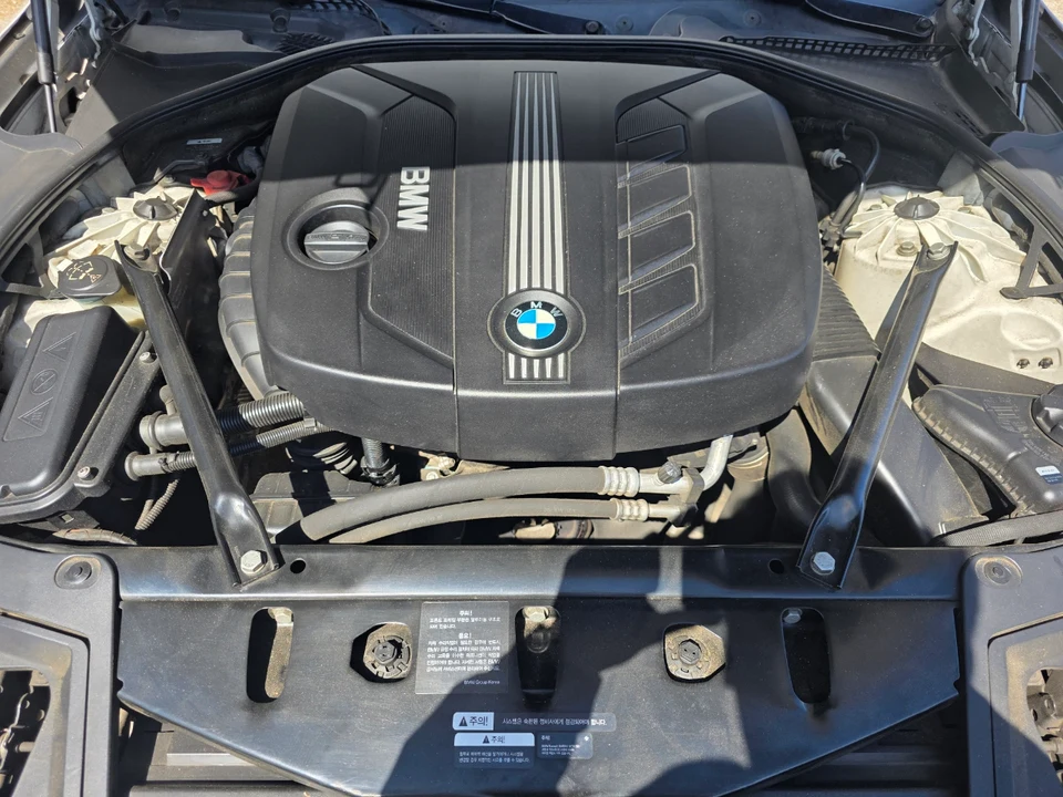 BMW 520d 차량 사진 5