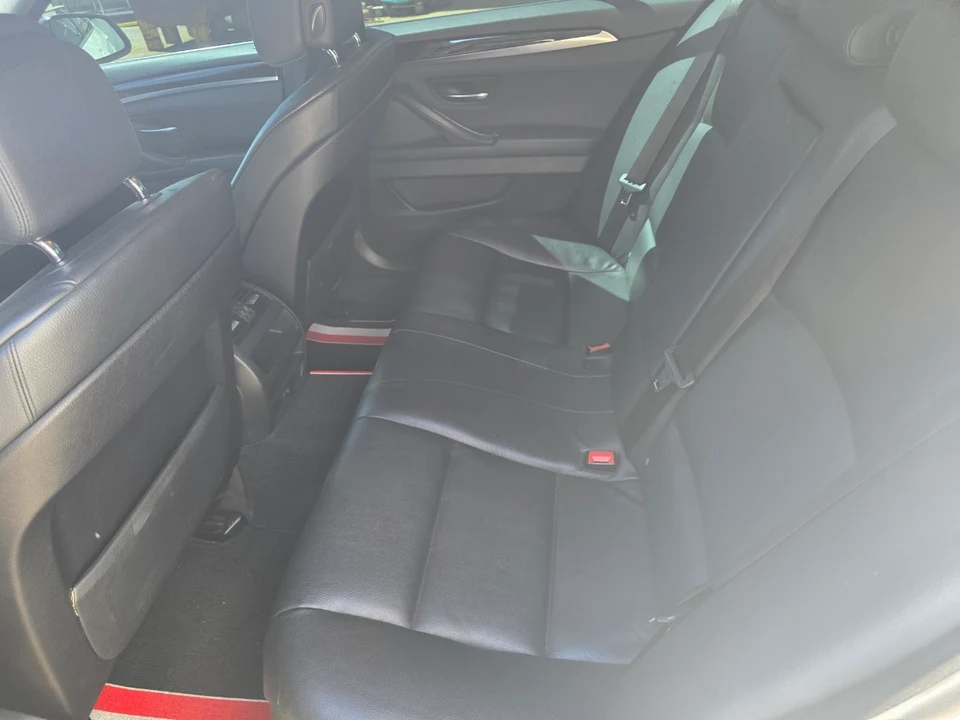BMW 520d 차량 사진 8