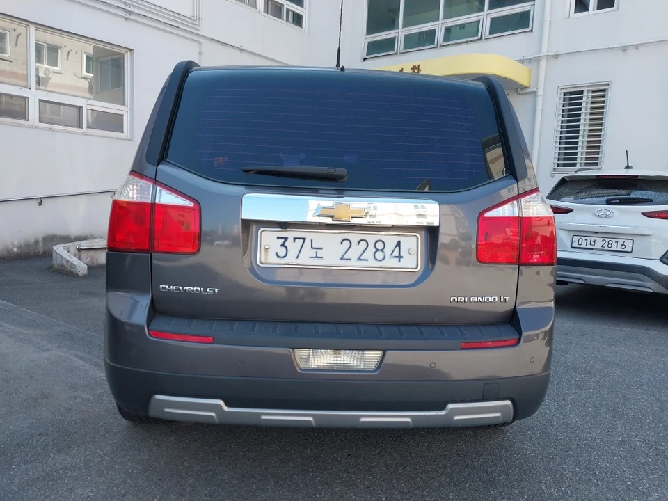 올란도(LPG) 차량 사진 2