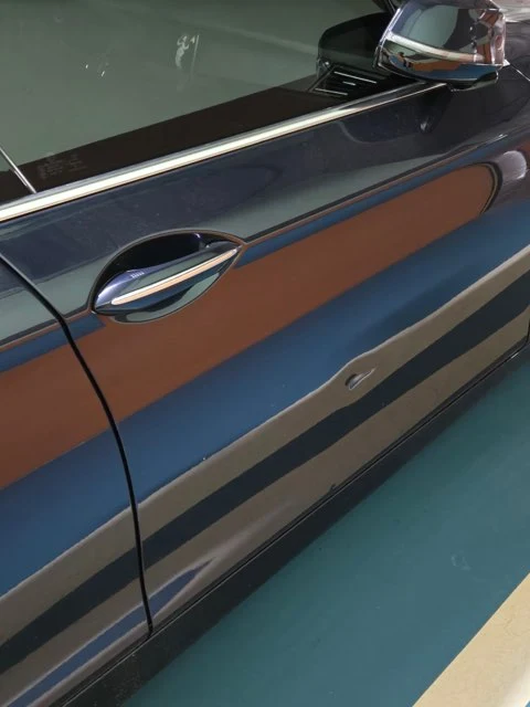 BMW 528i Luxury 차량 사진 7
