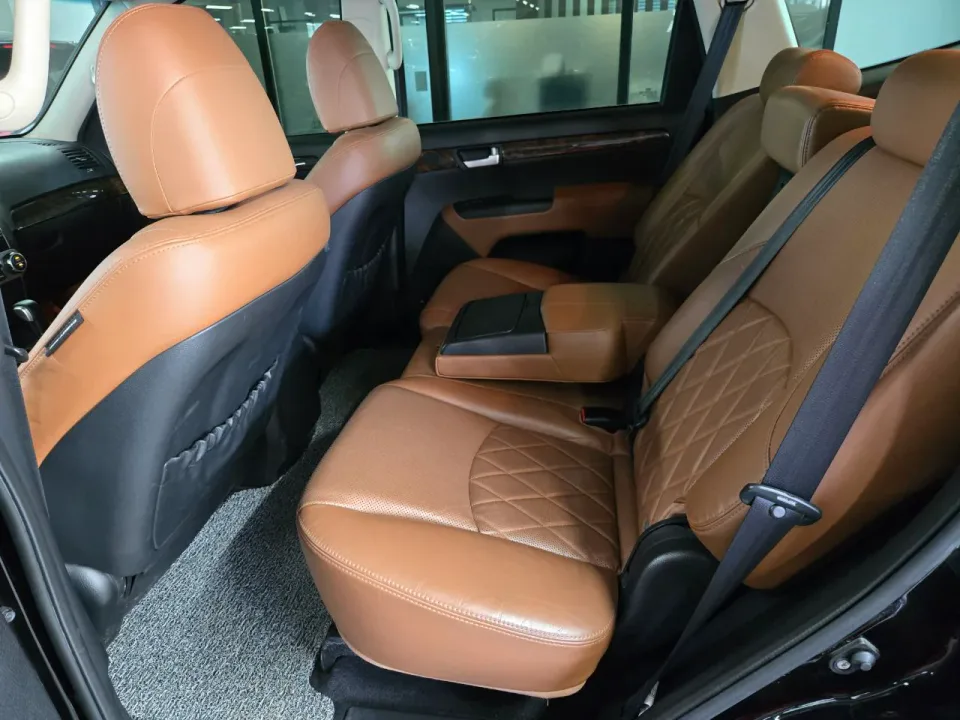 더 뉴 모하비 4WD 차량 사진 7