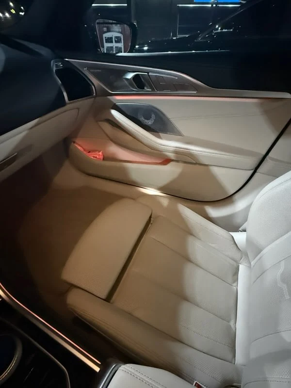 M850i xDrive Gran Coupe 차량 사진 10