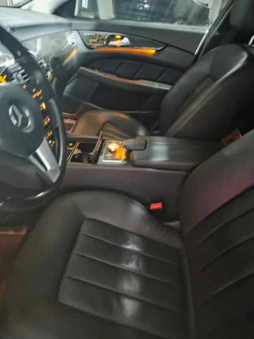 벤츠 CLS 350 차량 사진 16