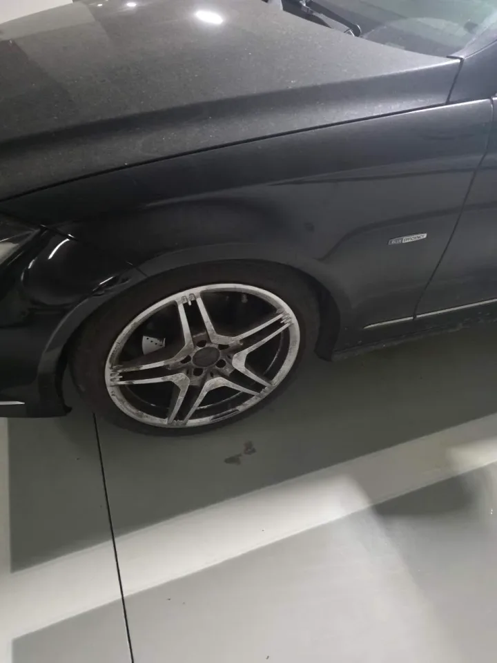 벤츠 CLS 350 차량 사진 6