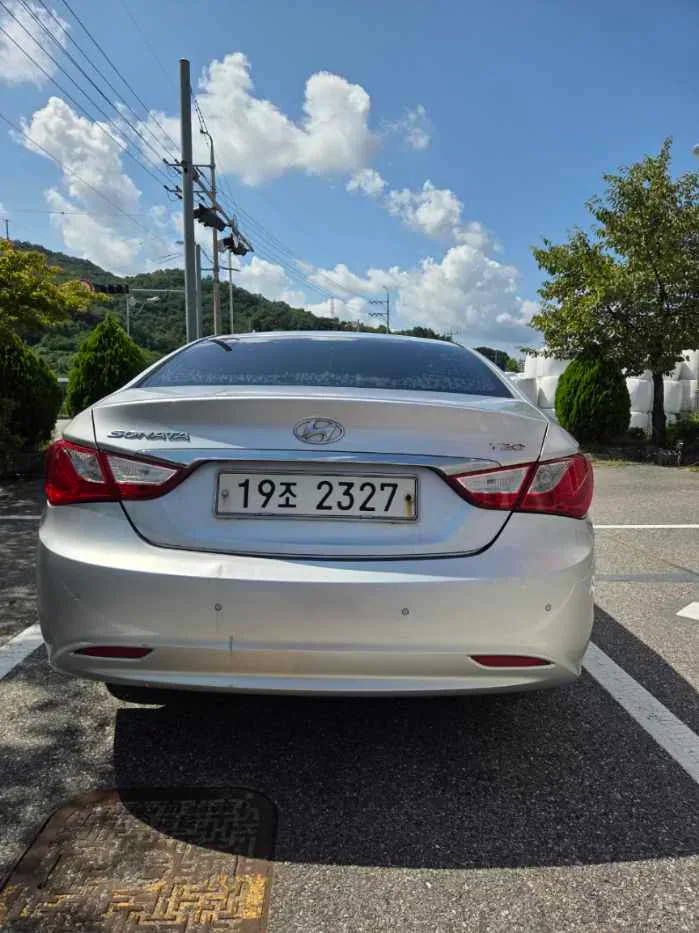 YF쏘나타 2.0(LPI) 차량 사진 2