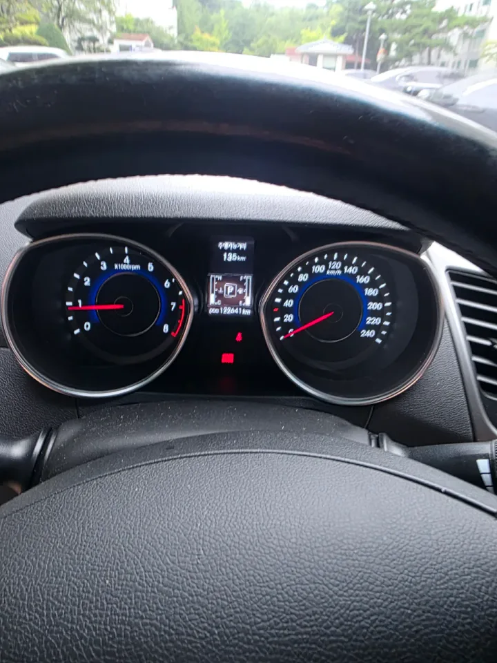 더 뉴 아반떼1.6GDI 차량 사진 6