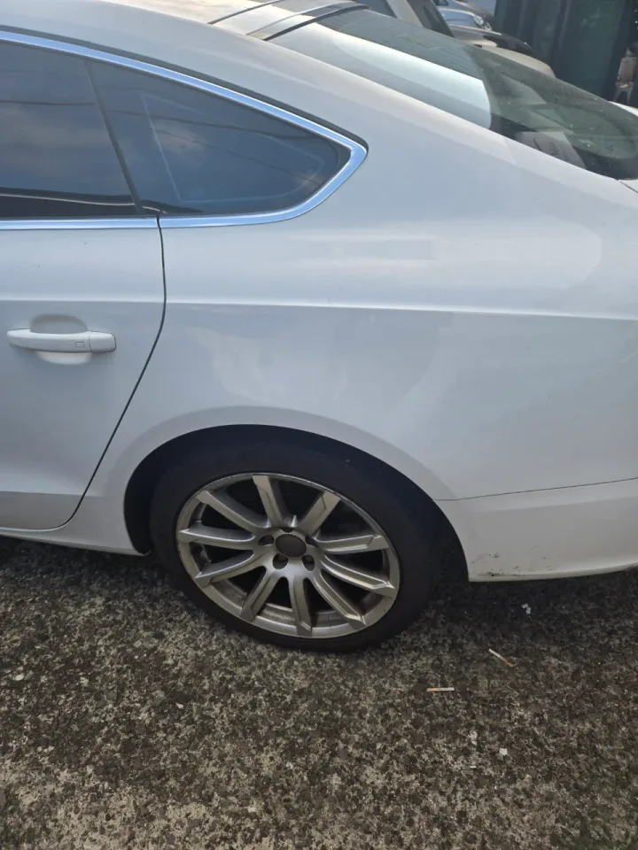 아우디 A5 2.0 Sportback TDI Quattro 차량 사진 5