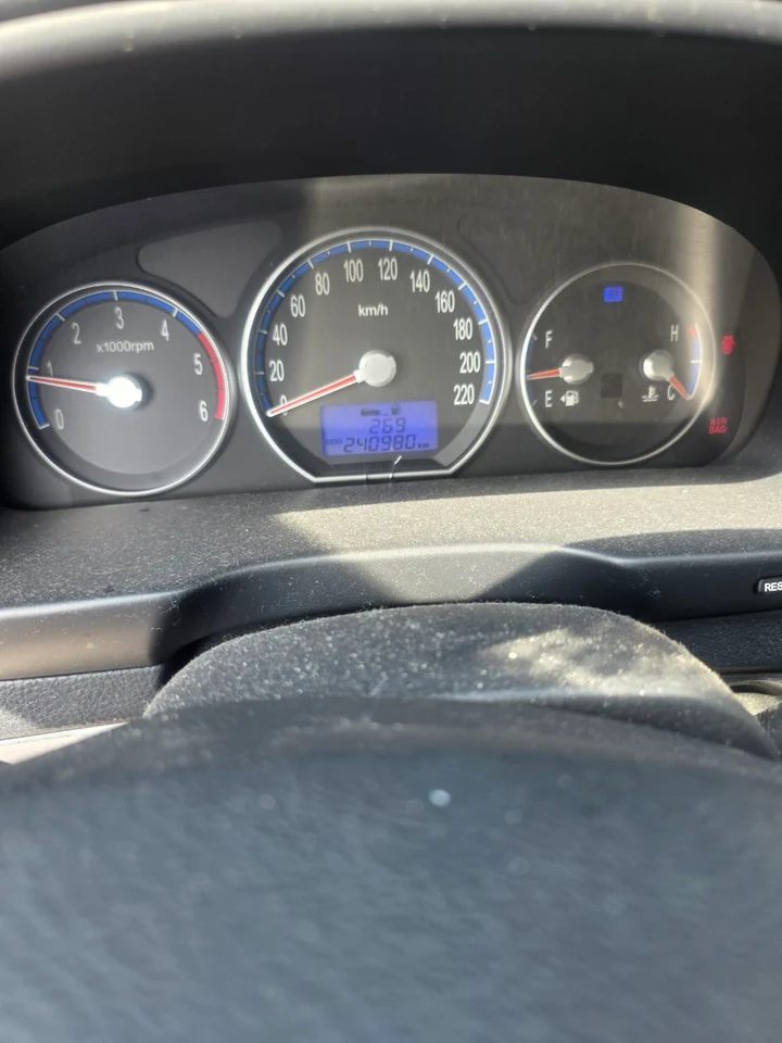 싼타페 2.0VGT(2WD) 차량 사진 6