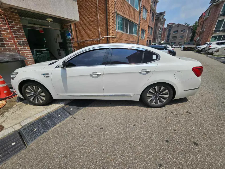K7 2.4(하이브리드) 차량 사진 4