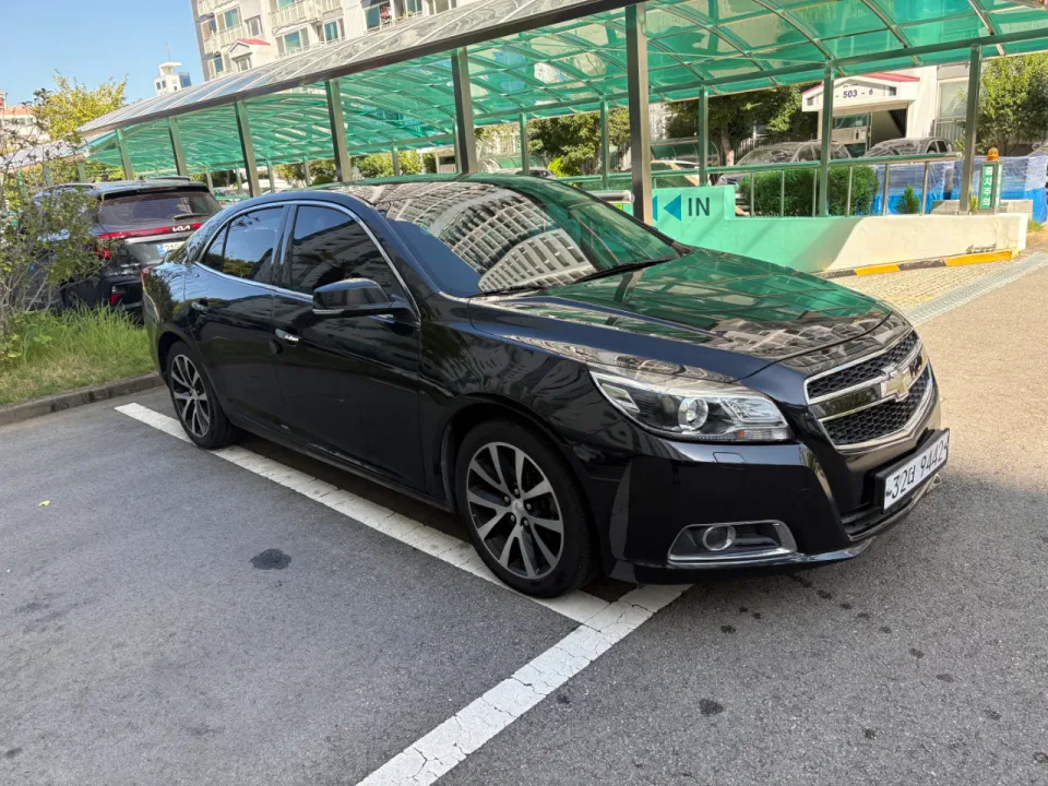 말리부 2.4 차량 사진 2