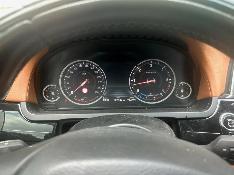 BMW 730d 차량 사진 10