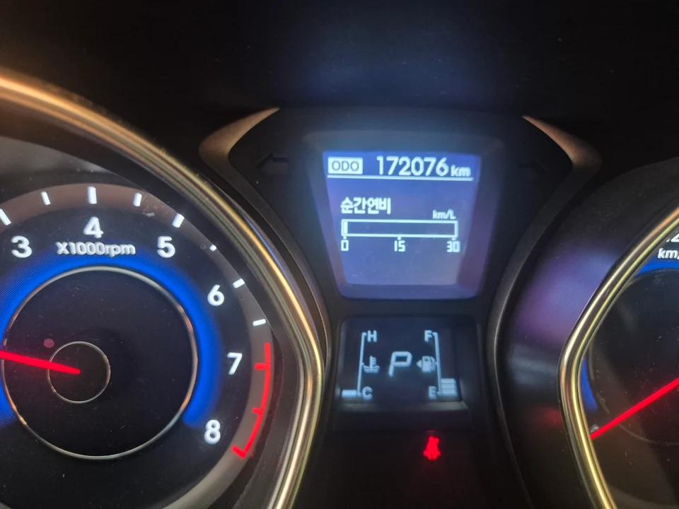 아반떼1.6GDi(MD) 차량 사진 6