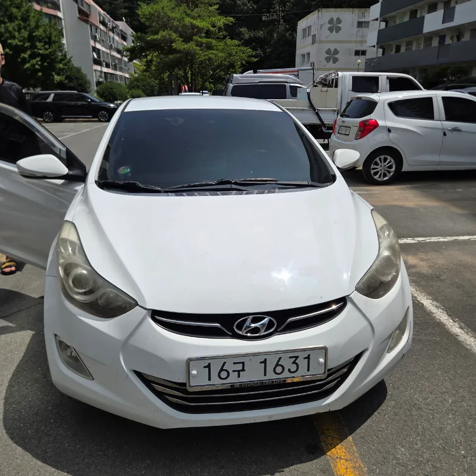 아반떼1.6GDi(MD) 차량 사진 4
