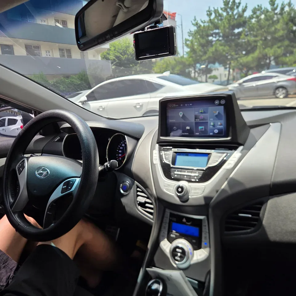 아반떼1.6GDi(MD) 차량 사진 8