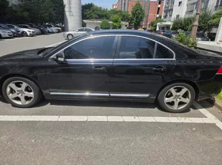 볼보 S80 D5 차량 사진 4