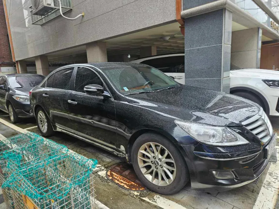 제네시스 330 차량 사진 2