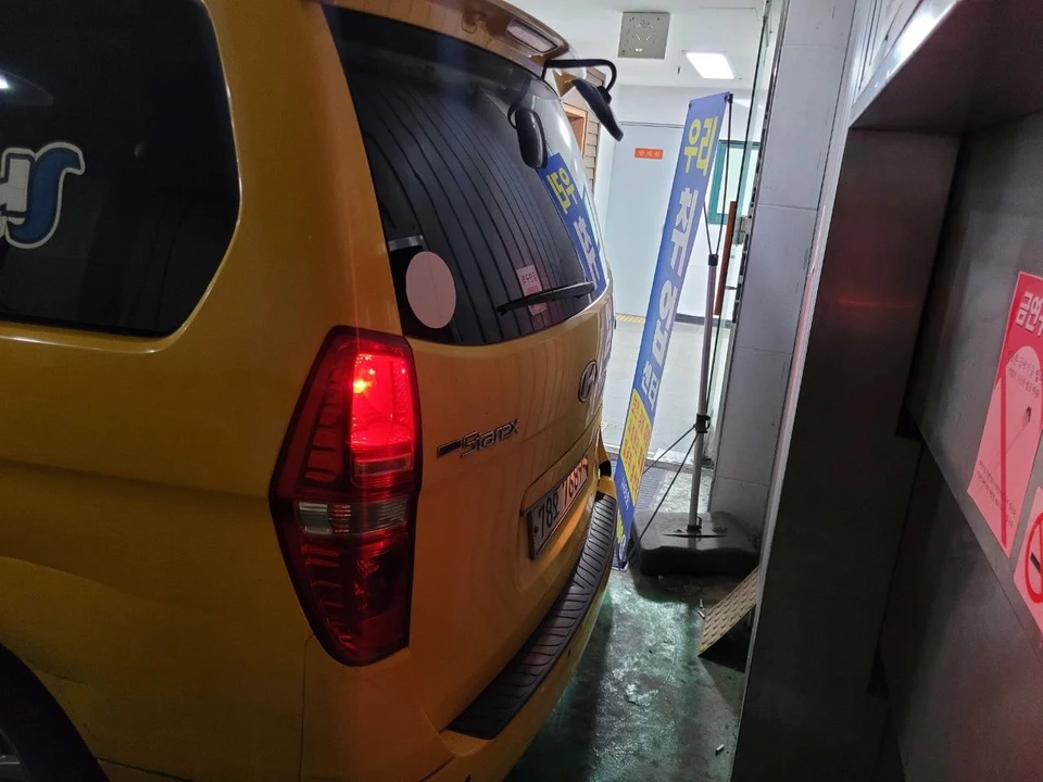 그랜드 스타렉스(WAGON) 차량 사진 4