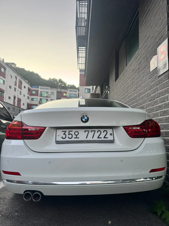 BMW 420d Gran Coupe 차량 사진 2