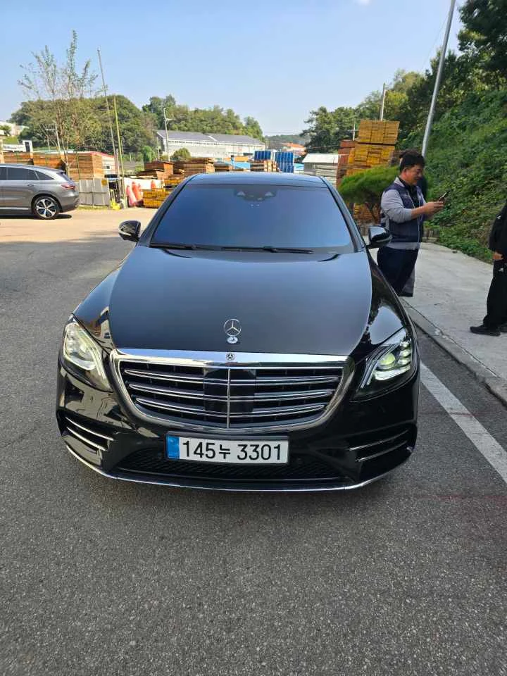 The New S 450 4Matic L 대표 사진