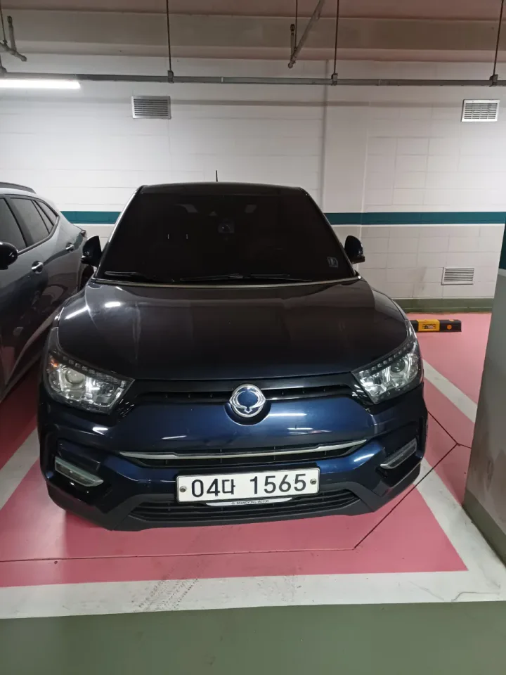 티볼리 아머 1.6(가솔린) 2WD 대표 사진