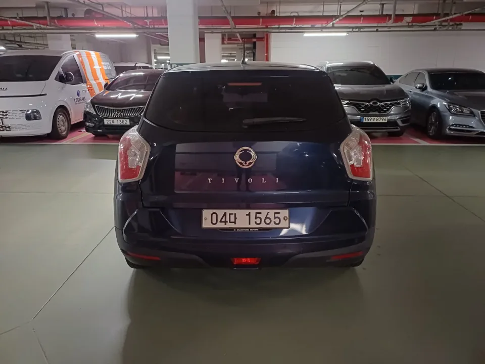 티볼리 아머 1.6(가솔린) 2WD 차량 사진 4