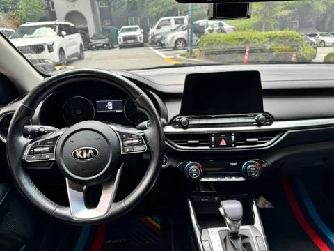 올 뉴 K3 1.6 차량 사진 9