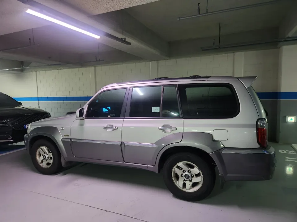 테라칸 2.9 인터쿨러디젤 4WD 차량 사진 4
