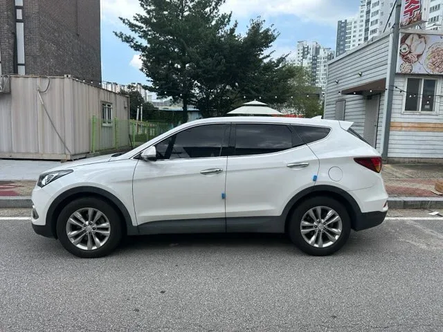 싼타페 2.0(2WD) 차량 사진 3
