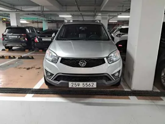 코란도C 차량 사진 3
