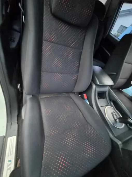 엑티언스포츠(4WD) 차량 사진 13