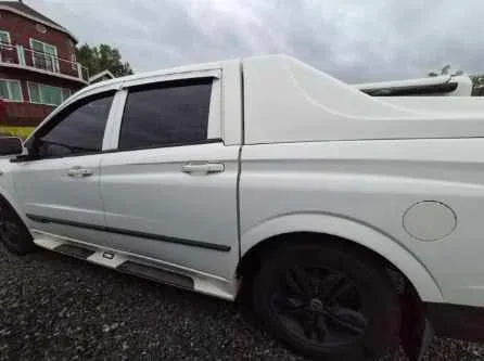 엑티언스포츠(4WD) 차량 사진 10