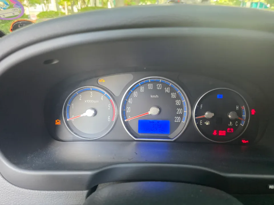 싼타페 2.0VGT(2WD) 차량 사진 9