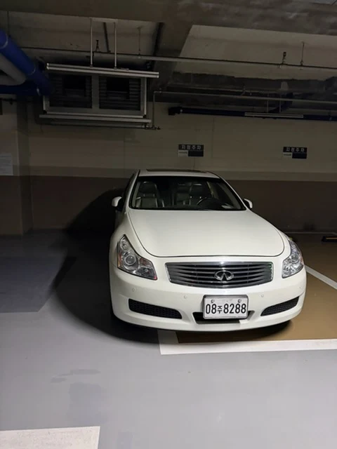 인피니티 G35 세단 차량 사진 4