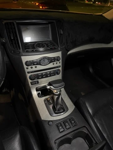 인피니티 G35 세단 차량 사진 9