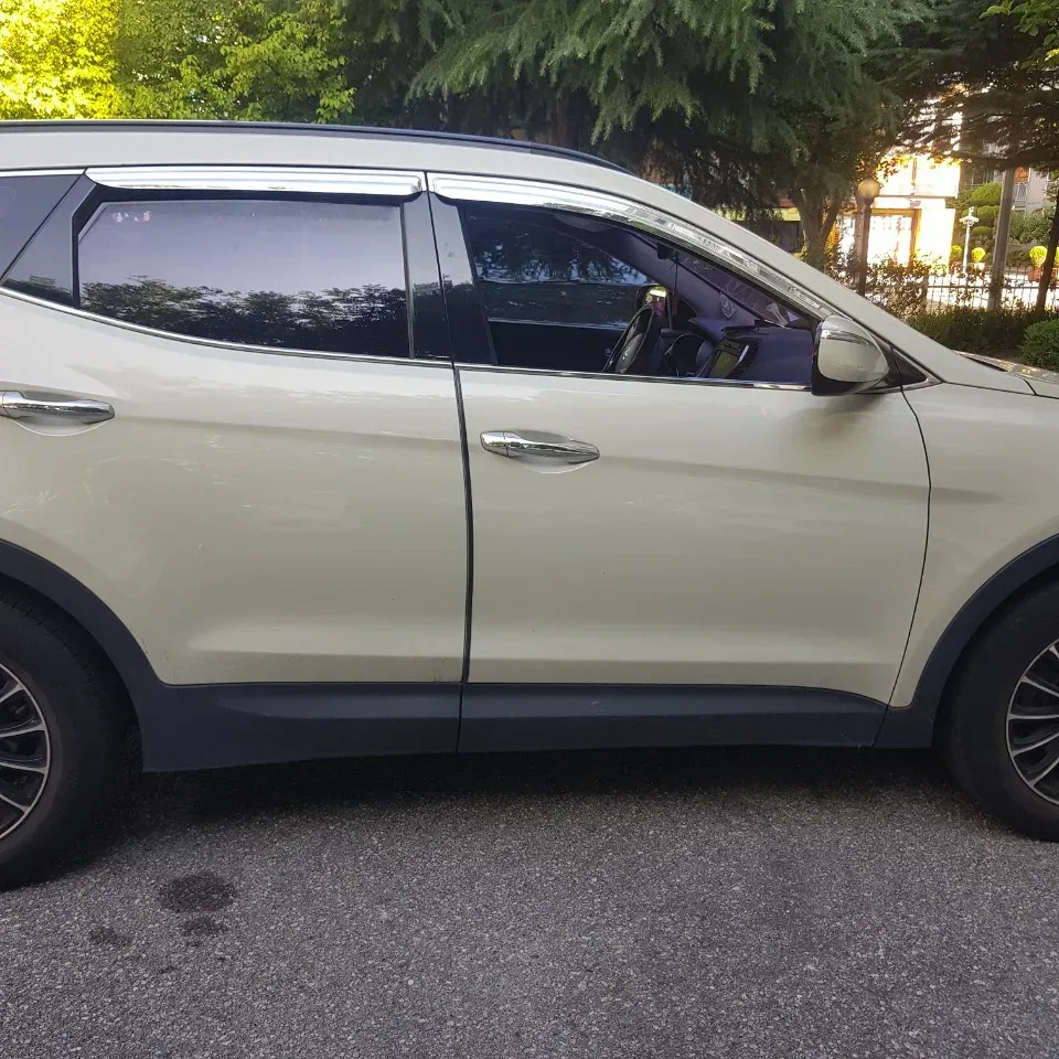 싼타페 2.0(2WD) 차량 사진 6