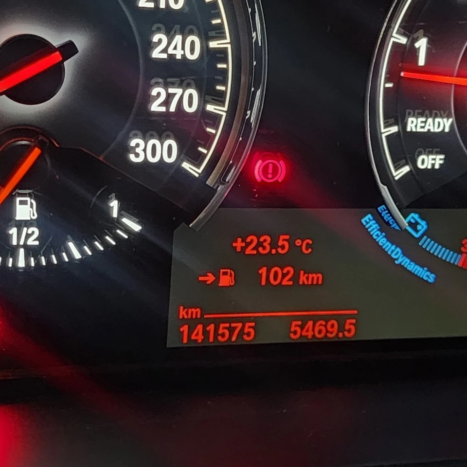 BMW M2 Coupe M Preformance Steering Wheel Edition 차량 사진 4