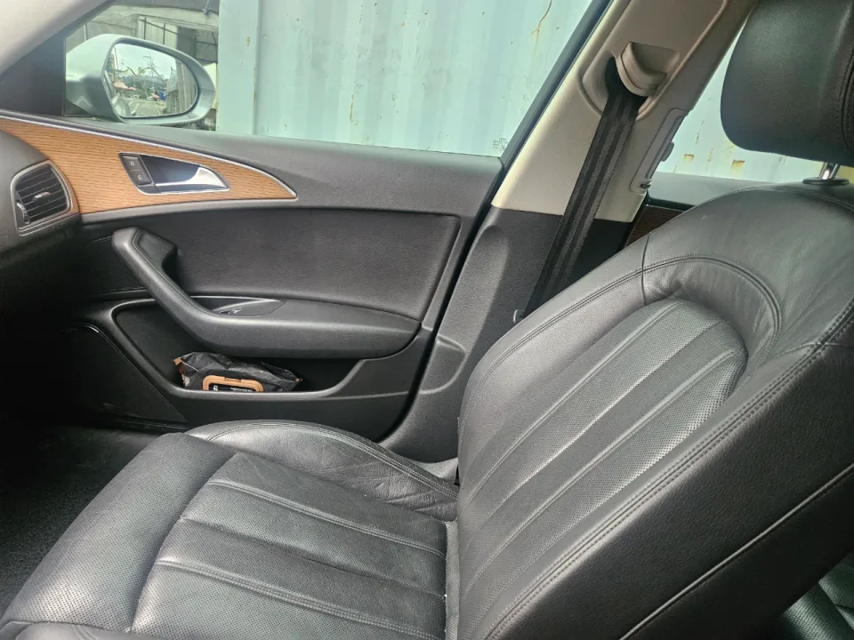 아우디 A6 40 TDI Quattro 차량 사진 5